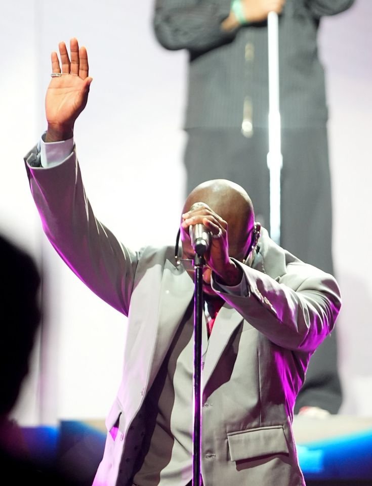 Asake – “Worship” (LIVE) | Red Bull Symphonic Instrumental Beats